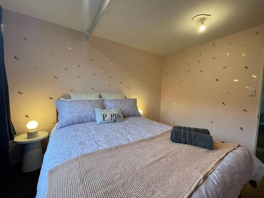 Spacious 4 Bed Family Home Christchurch Eksteriør billede