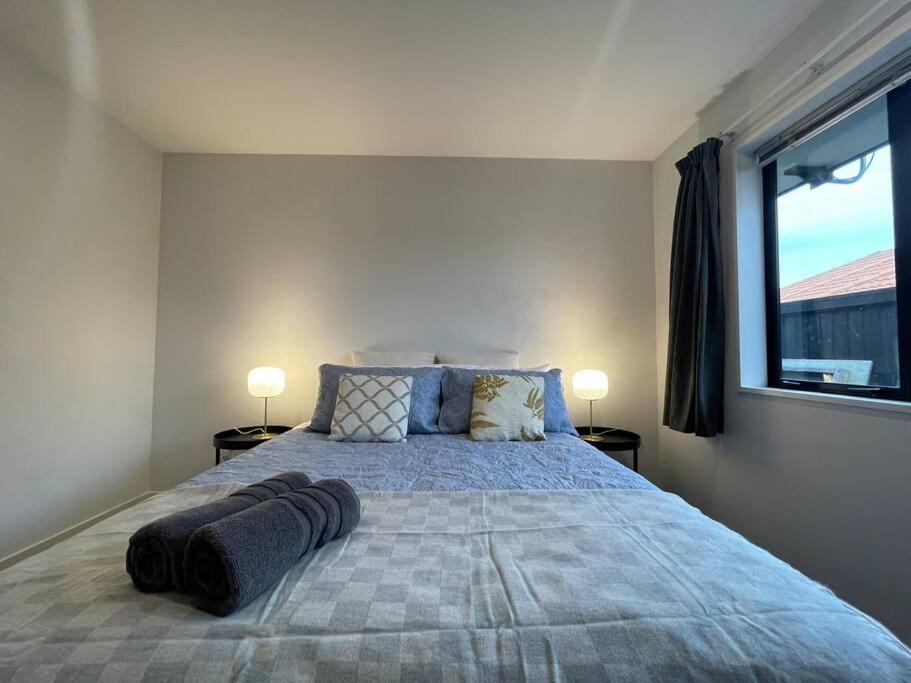 Spacious 4 Bed Family Home Christchurch Eksteriør billede